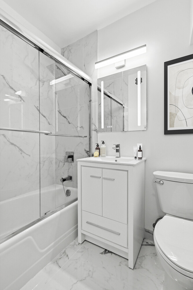 211 East 53rd Street, Unit 14A Manhattan, NY 10022 - Photo 5 of 8