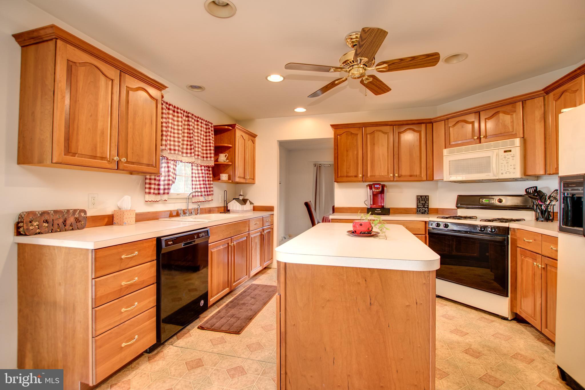 1325 Overlook Road Middletown, PA 17057 - Photo 14 of 29 Gallery Image 14
