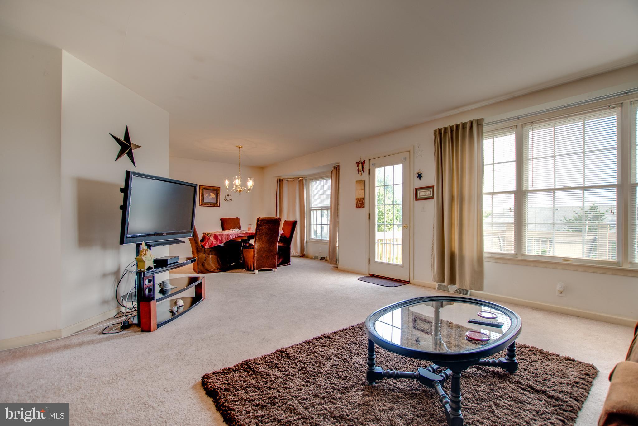 1325 Overlook Road Middletown, PA 17057 - Photo 8 of 29 Gallery Image 8