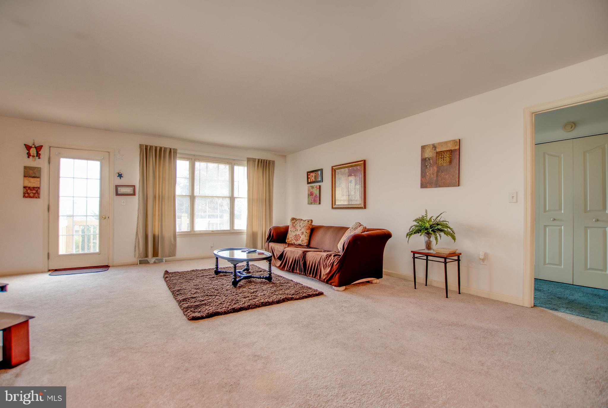 1325 Overlook Road Middletown, PA 17057 - Photo 10 of 29 Gallery Image 10