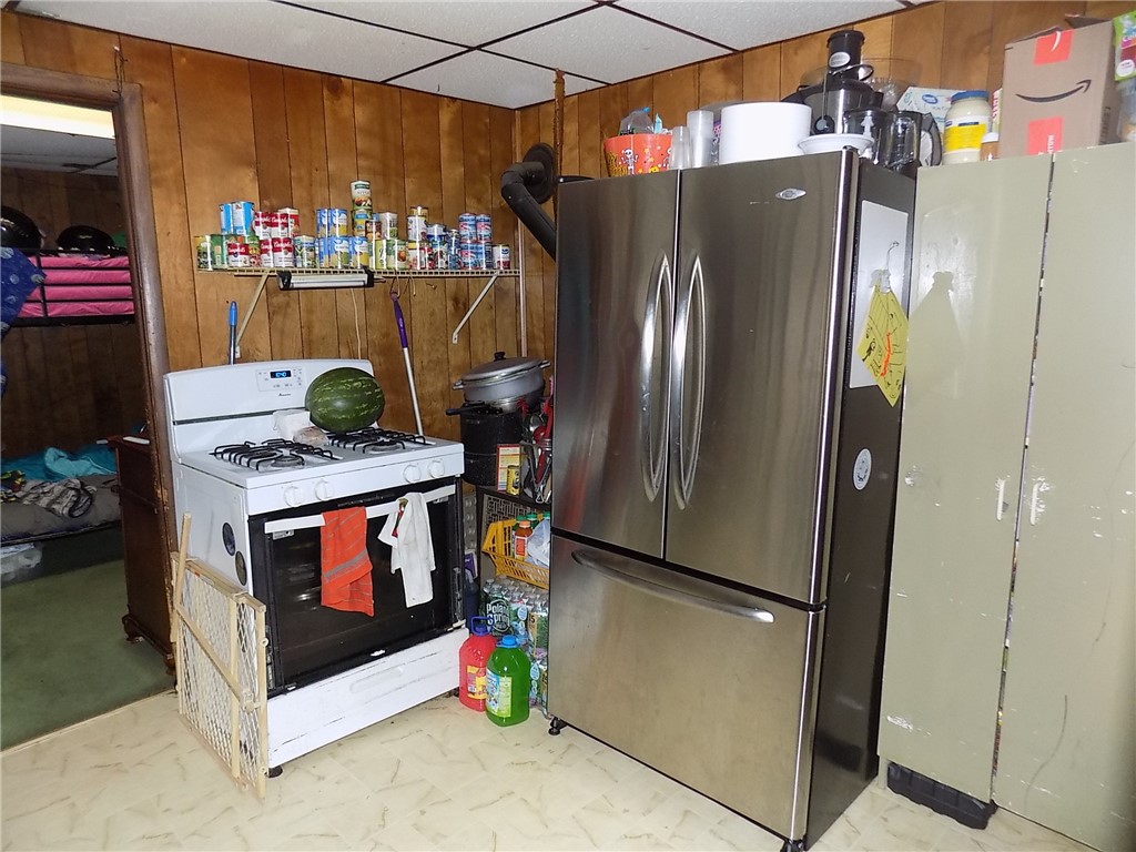 59 Pierce Street Westerly, RI 02891 - Photo 6 of 13