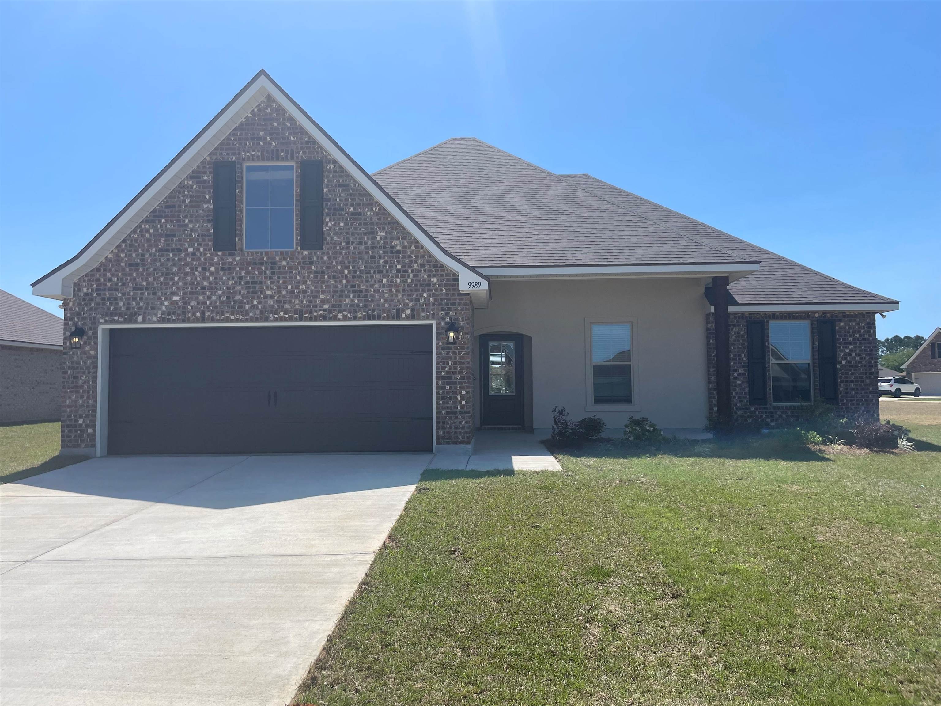 9989 Chipper Lane Foley, AL 36535 - Photo 1 of 2
