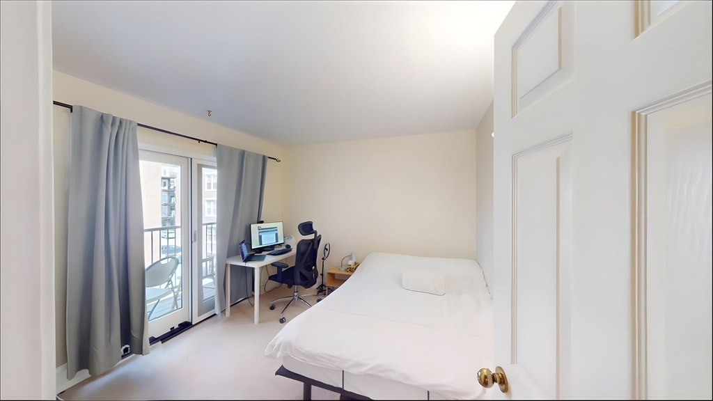 149 Beaconsfield Road, Unit B2 Brookline, MA 02445 - Photo 7 of 15