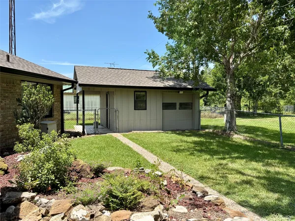 $325,000 | 24786 Highway 73, Winnie, TX 77665