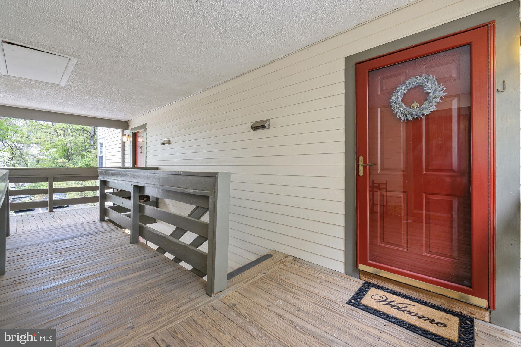 2221 Lovedale Lane, Unit 206B Reston, VA 20191 - Photo 2 of 33 FRONT DOOR Level 2