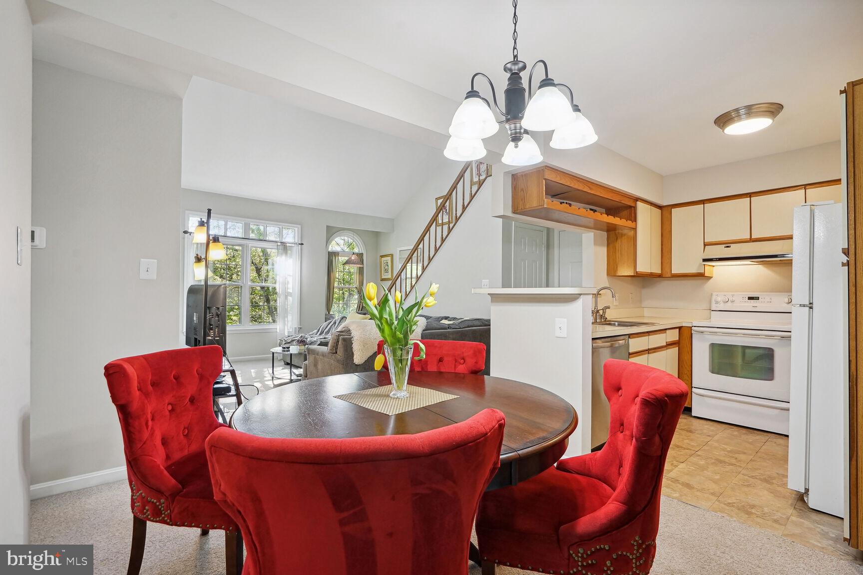 2221 Lovedale Lane, Unit 206B Reston, VA 20191 - Photo 8 of 33 DINING AREA - open plan view