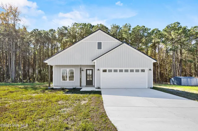 $295,000 | 1665 North Nc 111 Highway, Pink Hill, NC 28572