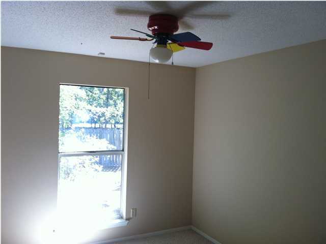 117 Hollow Cove Crestview, FL 32539 - Photo 6 of 25