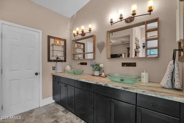 $815,000 | 1519 West Devon Drive, Gilbert, AZ 85233