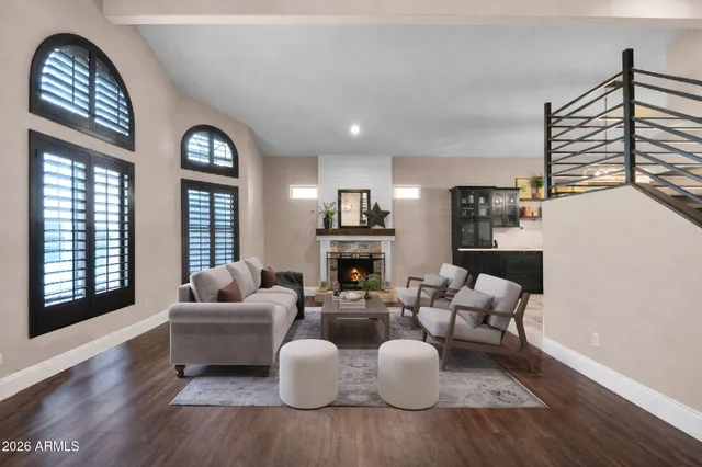 $815,000 | 1519 West Devon Drive, Gilbert, AZ 85233