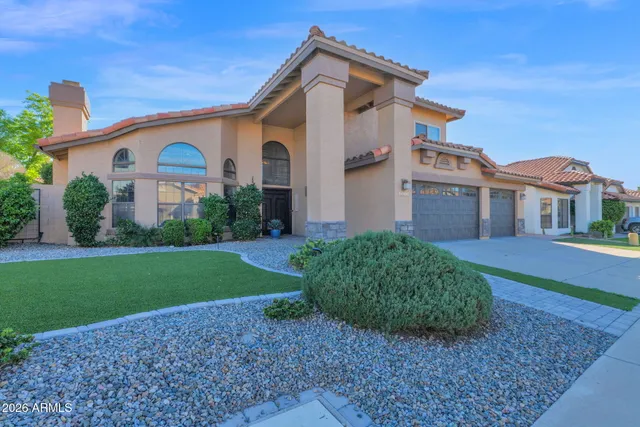 $815,000 | 1519 West Devon Drive, Gilbert, AZ 85233