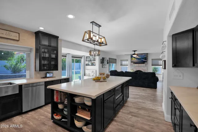 $815,000 | 1519 West Devon Drive, Gilbert, AZ 85233