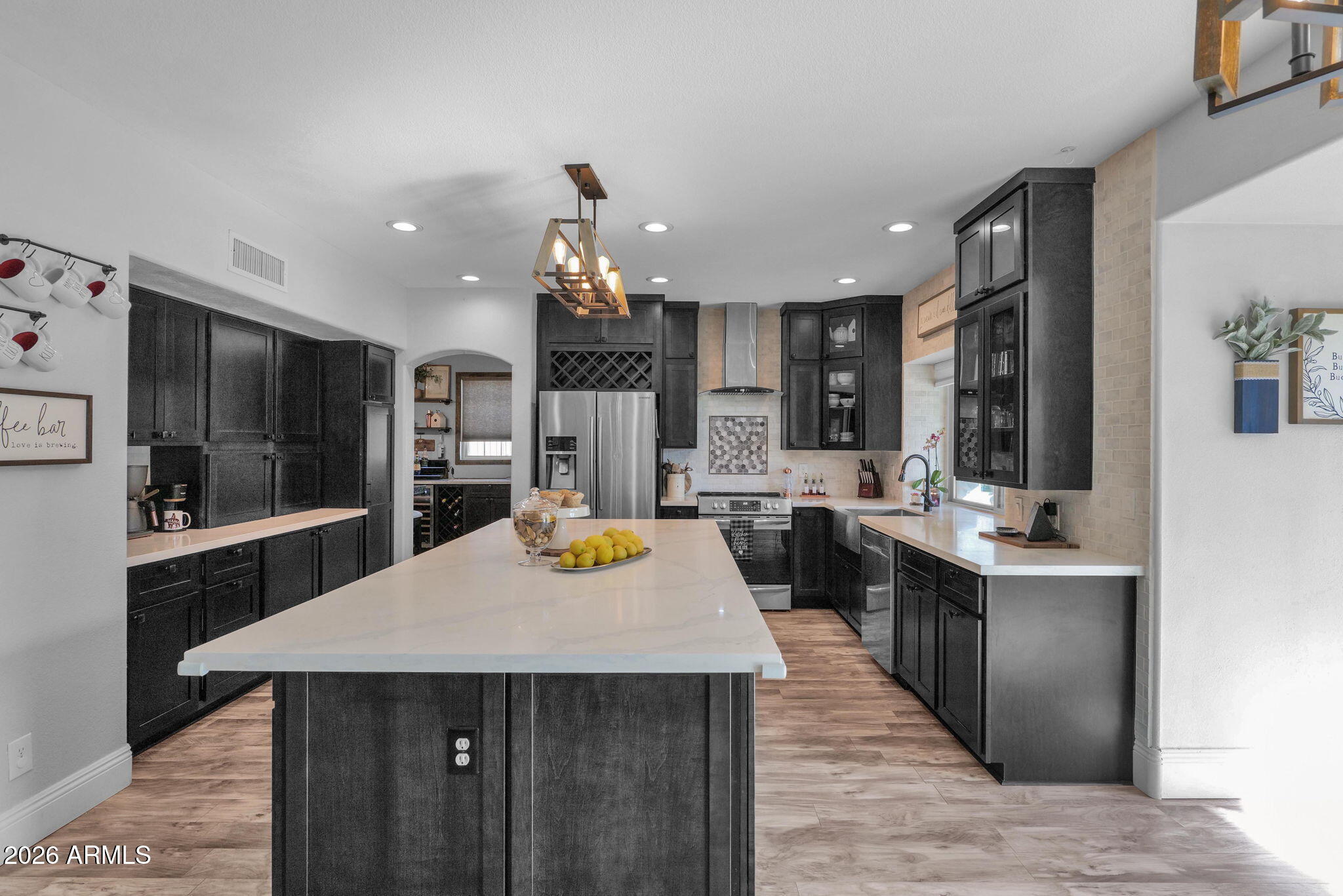 1519 West Devon Drive Gilbert, AZ 85233 - Photo 9 of 60 Kitchen