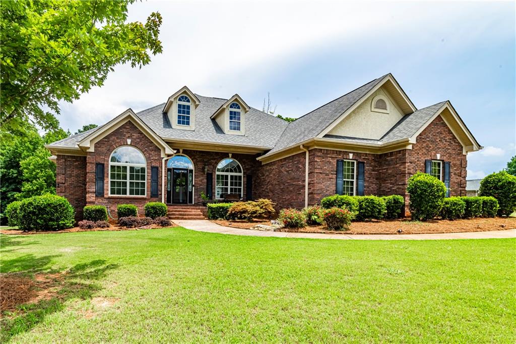 222 Hummingbird Court Hampton, GA 30228 - Photo 1 of 1 Gallery Image 1