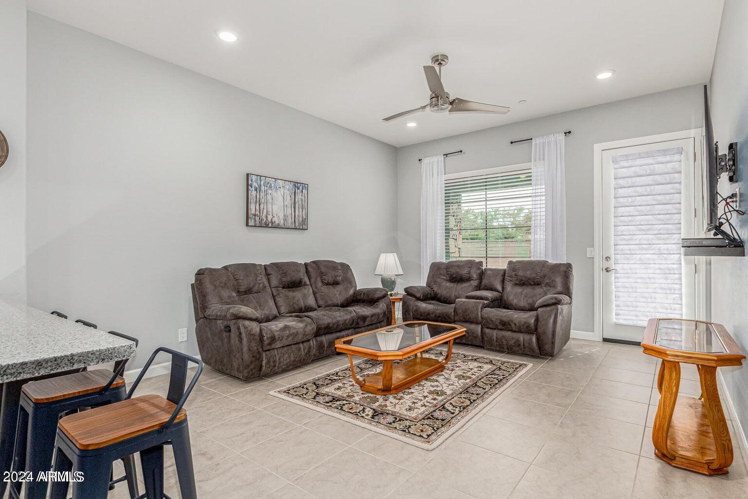 4777 South Fulton Ranch Boulevard, Unit 1055 Chandler, AZ 85248 - Photo 9 of 39 FR Family Room