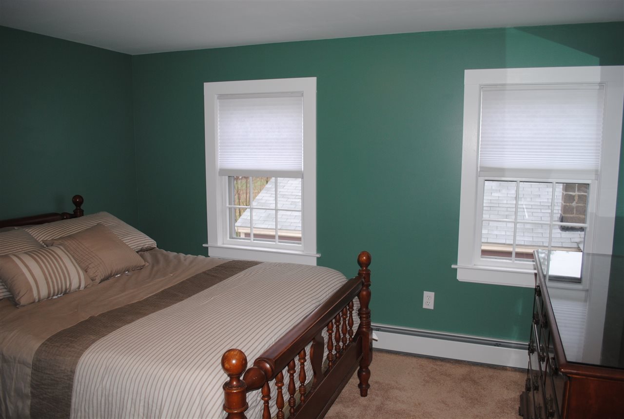 52 Richardson Street Rochester, NH 03867 - Photo 19 of 30