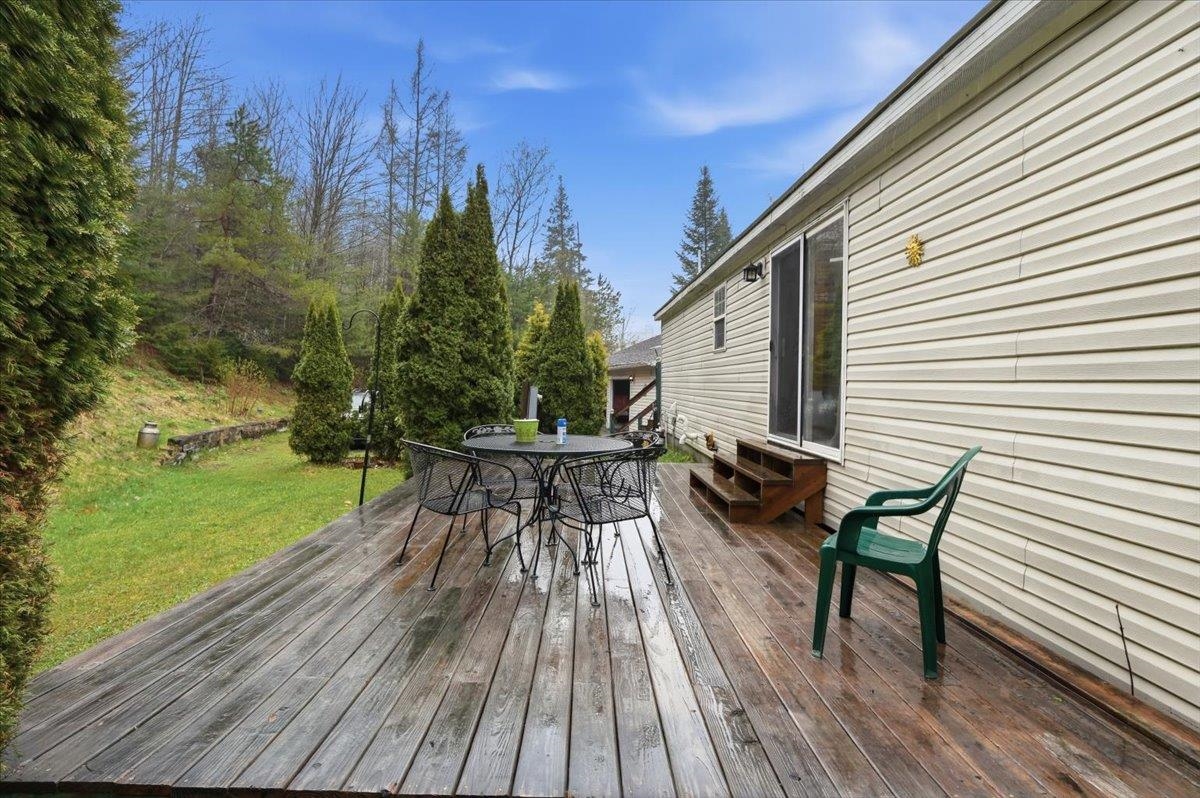 3348 Severance Hill Road St. Johnsbury, VT 05851 - Photo 34 of 40