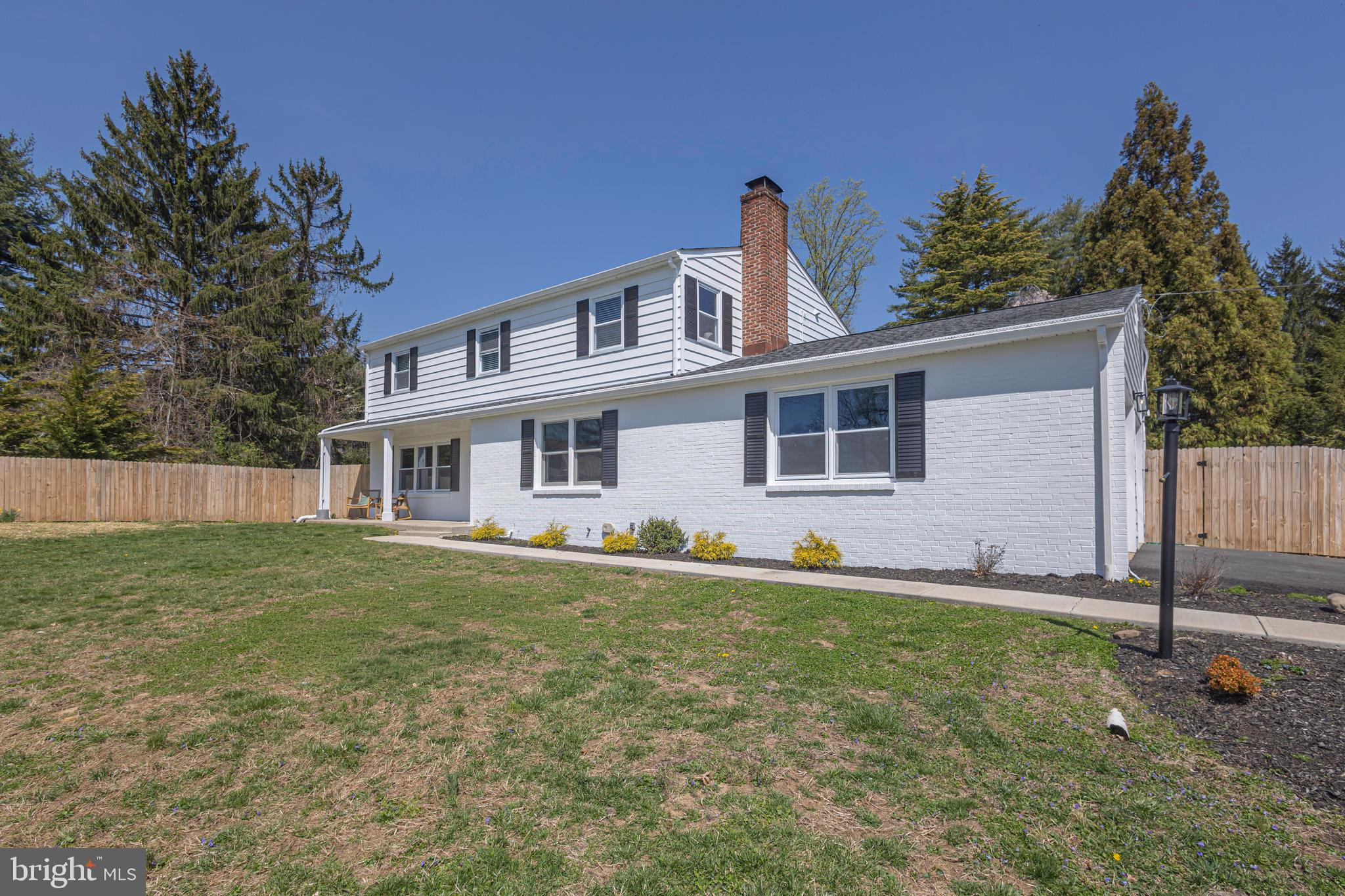 125 Bruce Road Washington Crossing, PA 18977 - Photo 3 of 47