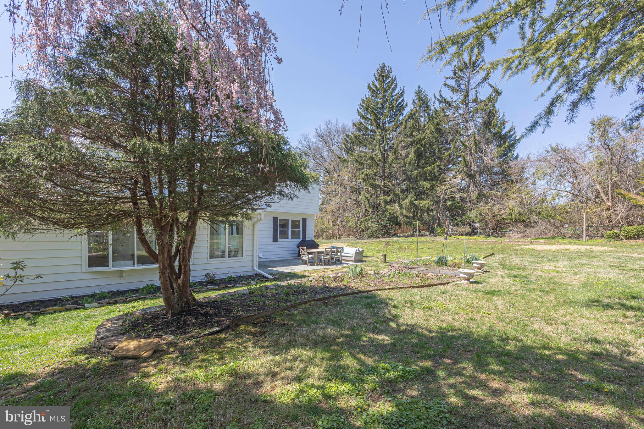 125 Bruce Road Washington Crossing, PA 18977 - Photo 43 of 47