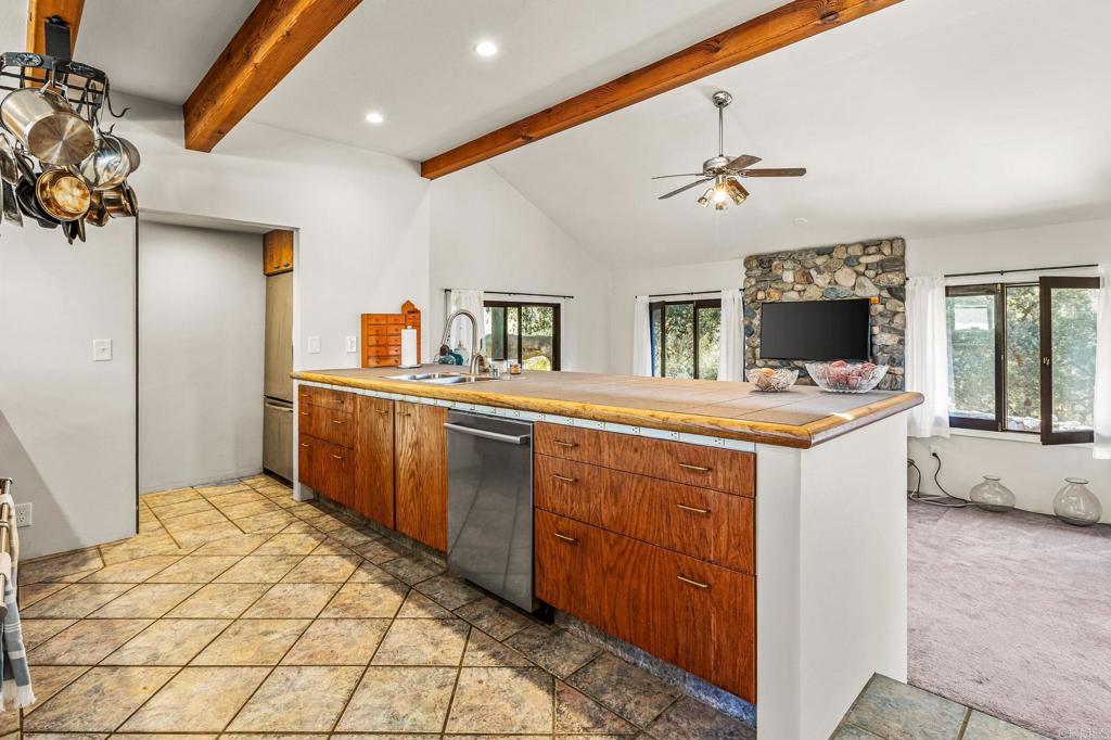 29533 Anthony Road Valley Center, CA 92082 - Photo 21 of 71