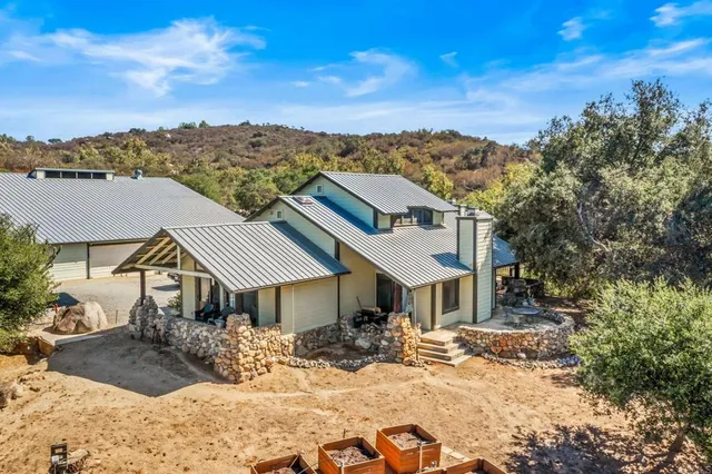 $1,900,000 | 29550 Anthony Road, Valley Center, CA 92082