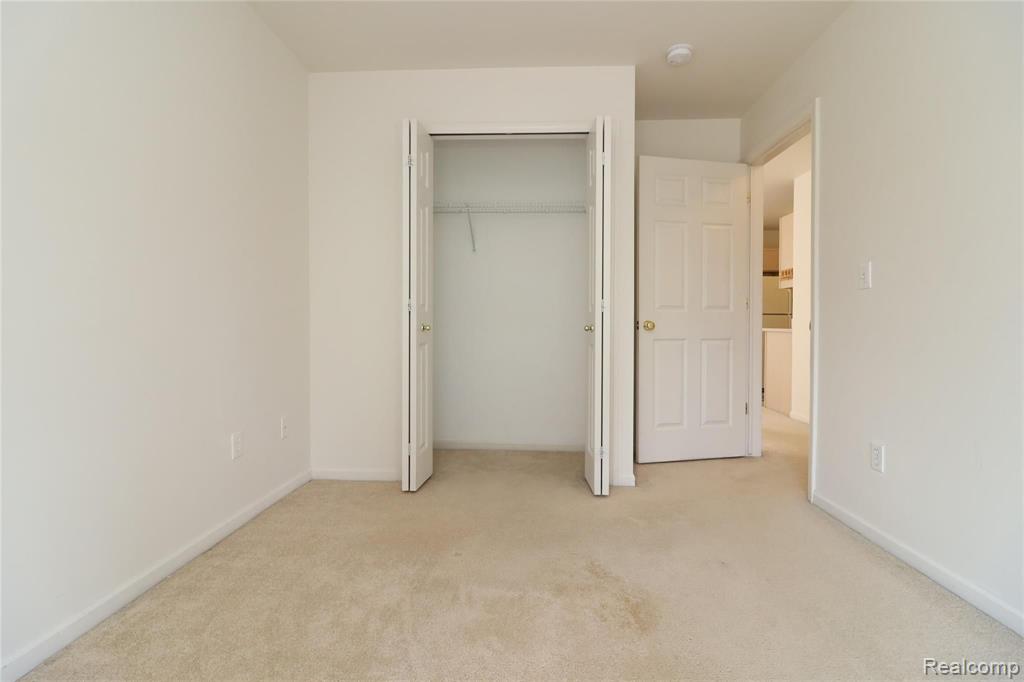 4320 Maple Street Dearborn, MI 48126 - Photo 32 of 33