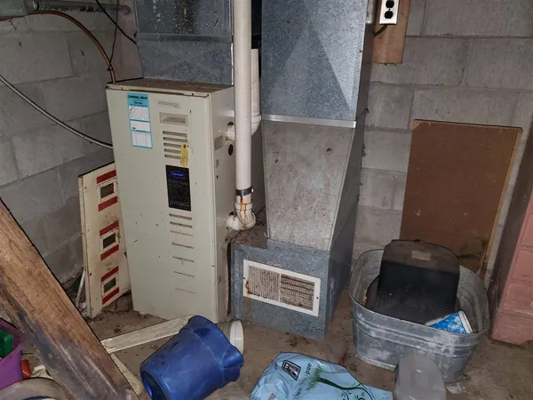 $69,900 | N15918 County Rd G, Nekoosa, WI 54457