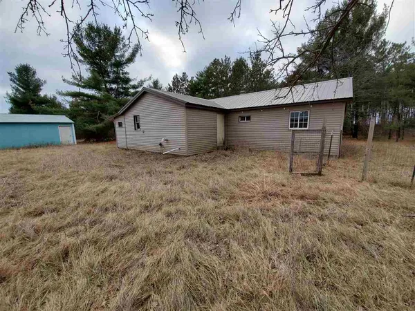 $69,900 | N15918 County Rd G, Nekoosa, WI 54457