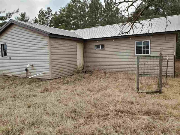 $69,900 | N15918 County Rd G, Nekoosa, WI 54457