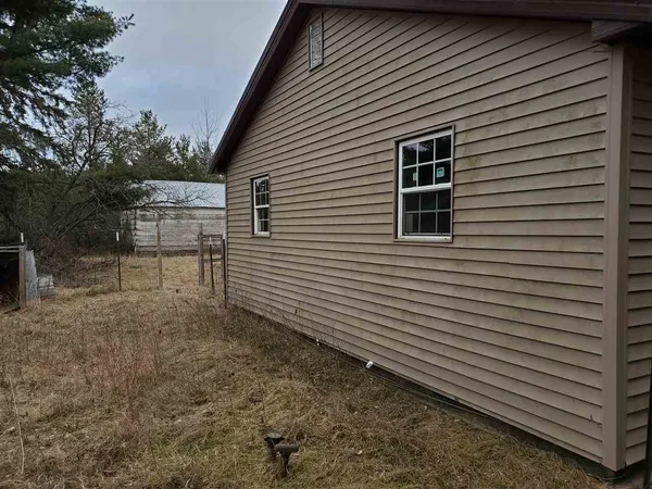 $69,900 | N15918 County Rd G, Nekoosa, WI 54457