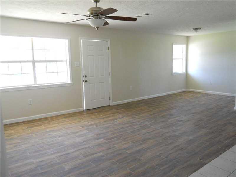 2301 Haring Road Metairie, LA 70001 - Photo 3 of 12 Gallery Image 3