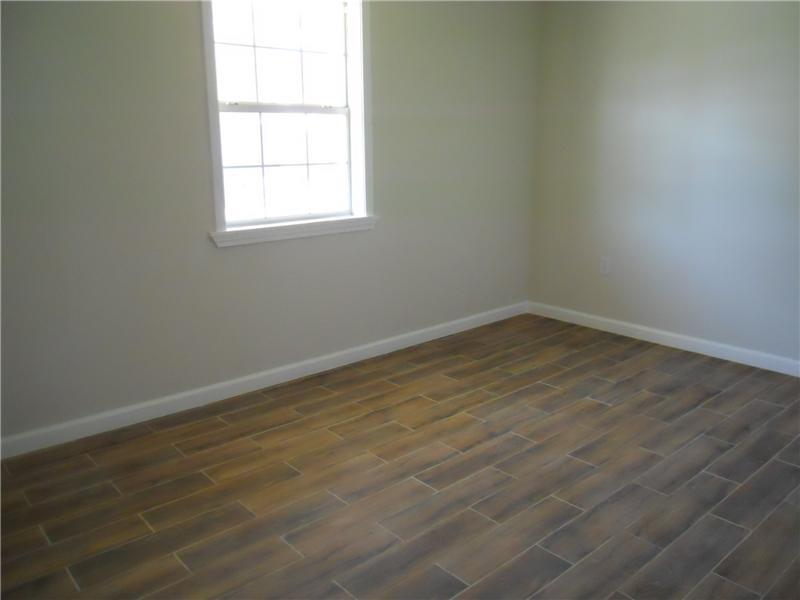 2301 Haring Road Metairie, LA 70001 - Photo 8 of 12 Gallery Image 8