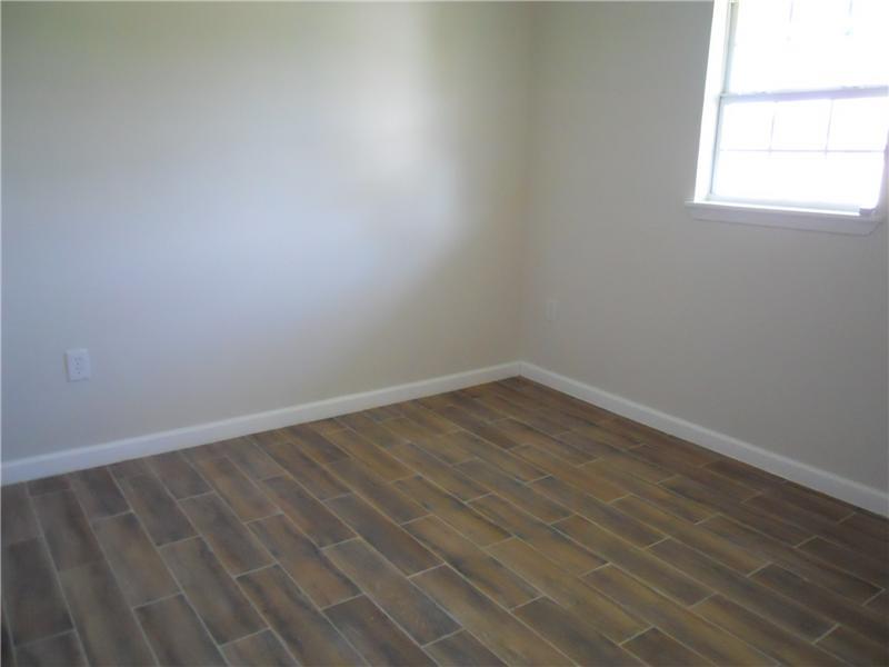 2301 Haring Road Metairie, LA 70001 - Photo 9 of 12 Gallery Image 9
