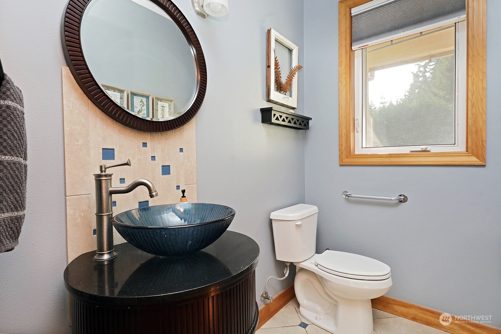 3937 Deer Lake Road Clinton, WA 98236 - Photo 17 of 40 Gallery Image 17