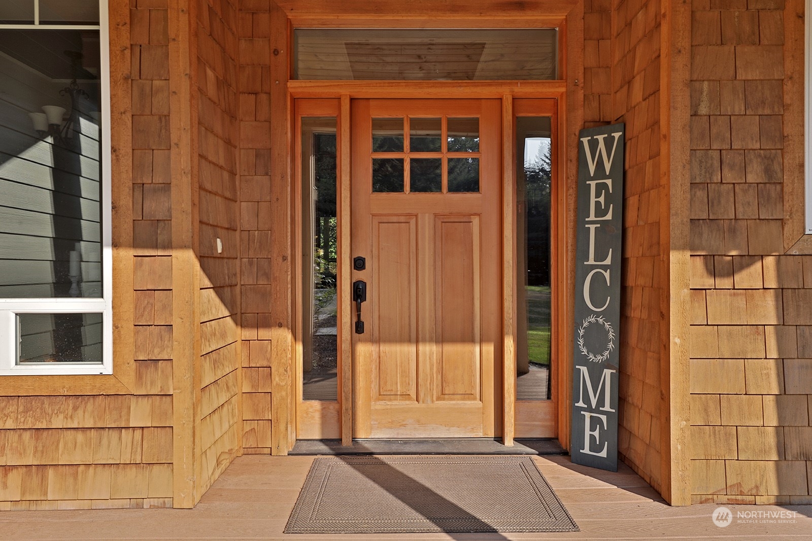 3937 Deer Lake Road Clinton, WA 98236 - Photo 4 of 40 Gallery Image 4