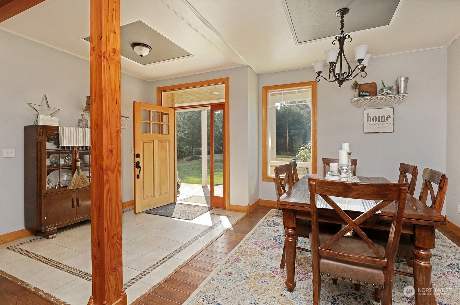 3937 Deer Lake Road Clinton, WA 98236 - Photo 5 of 40 Gallery Image 5