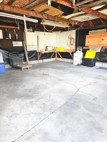 $139,900 | 2815 South A Street, Elwood, IN 46036