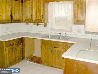 94 Maple Street Houston, DE 19954 - Photo 7 of 10 Kitchen