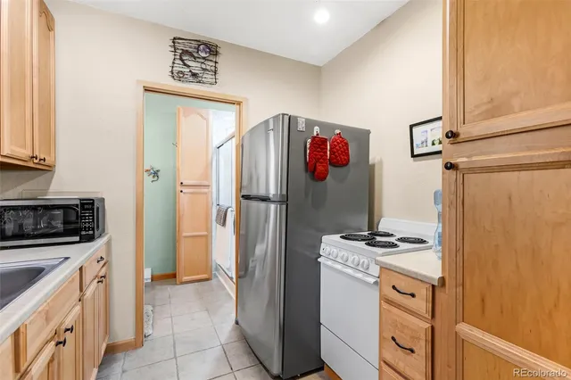 $990,000 | 11648 County Road 45, Coaldale, CO 81222