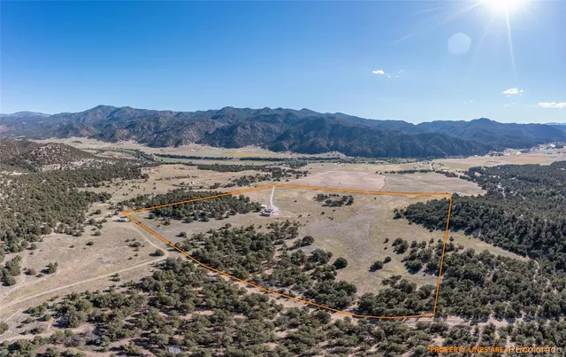 $990,000 | 11648 County Road 45, Coaldale, CO 81222