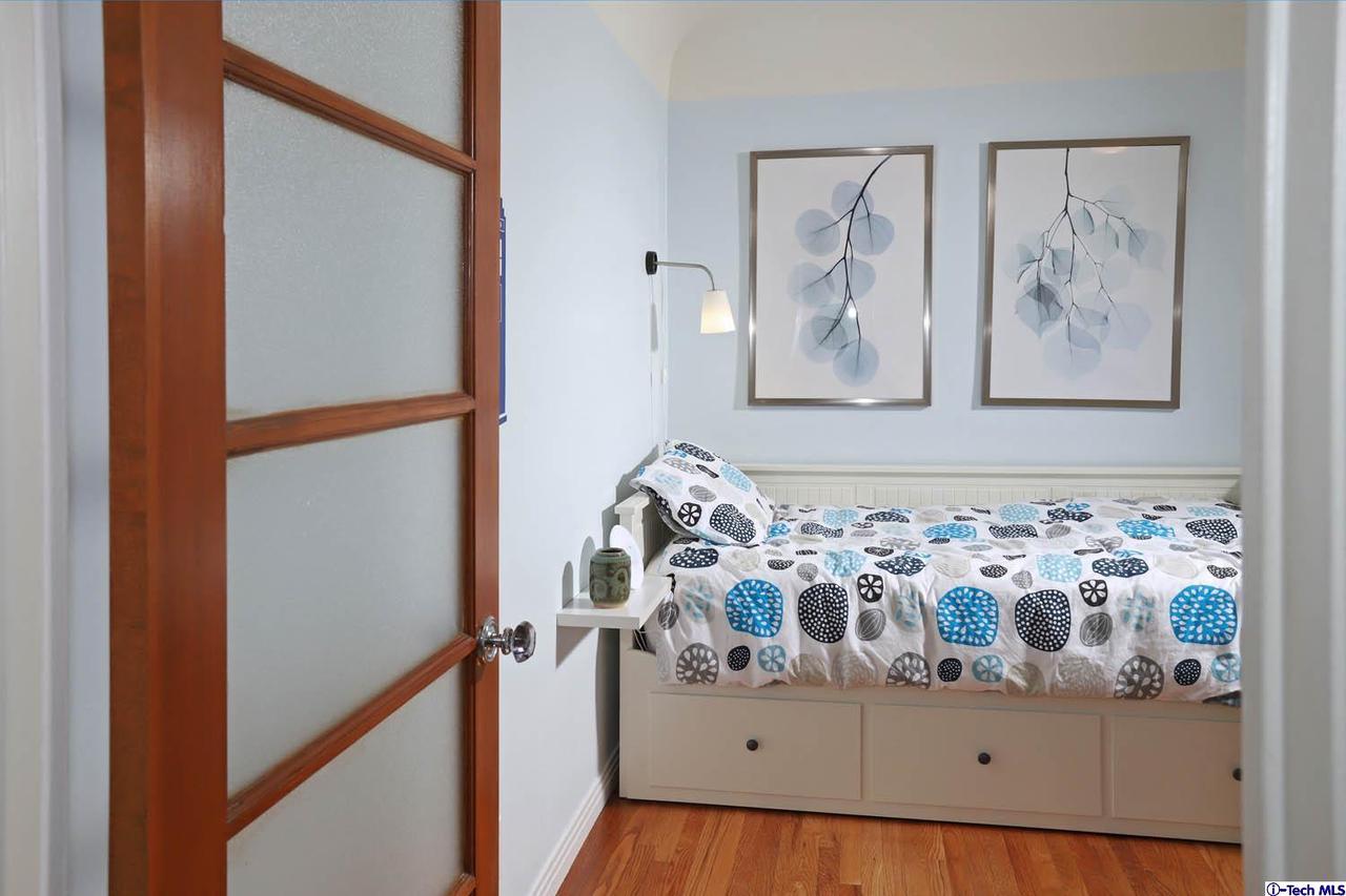 634 East Fairmount Road Burbank, CA 91501 - Photo 21 of 28 Gallery Image 21