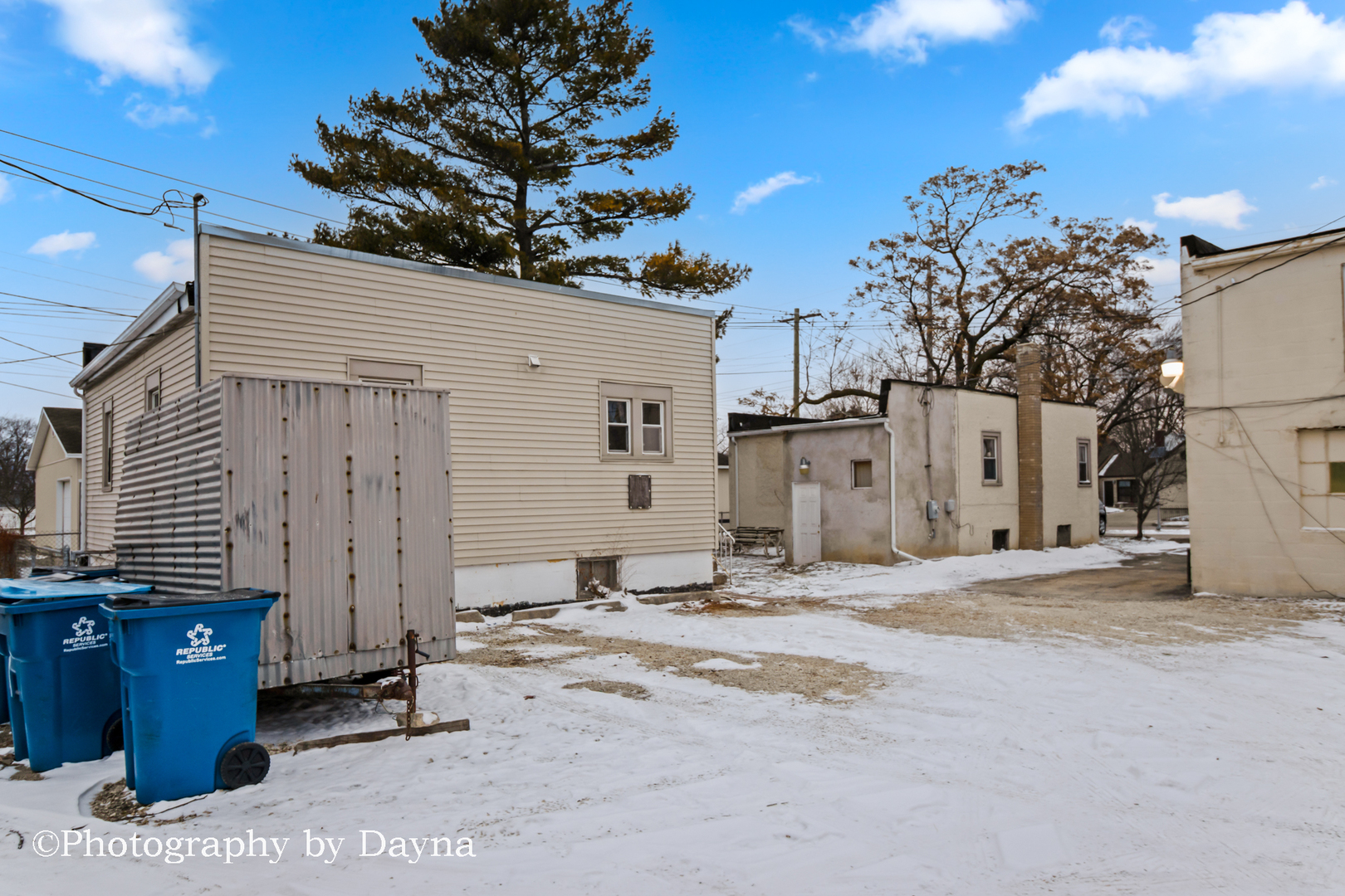 242 West Jeffery Street Kankakee, IL 60901 - Photo 19 of 39 a view of a house with a patio