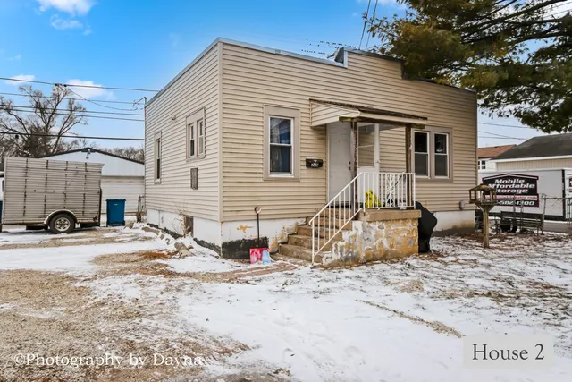 a view of a house with a big yard