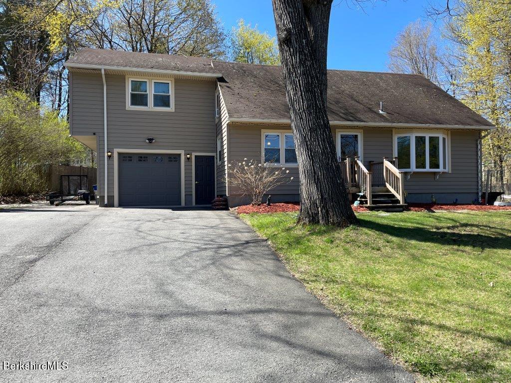 249 Hancock Rd