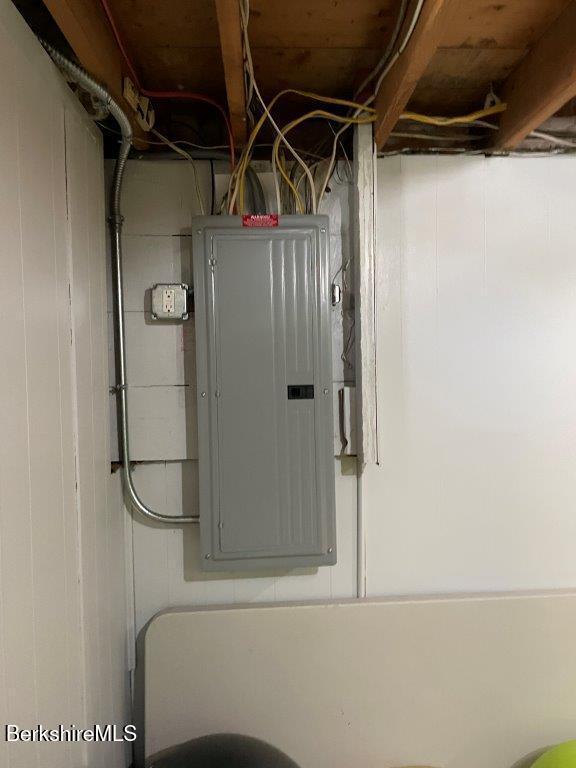 249 Hancock Road Pittsfield, MA 01201 - Photo 35 of 52 20260427_144139136_iOS
