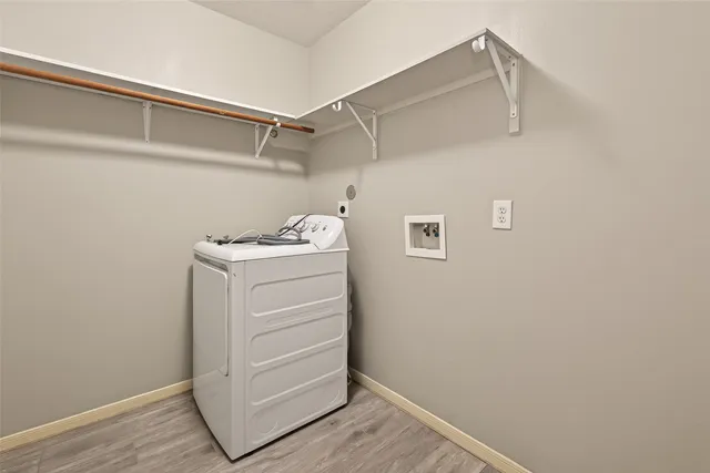 $1,900 | 19434 Brook Village Road, Houston, TX 77084