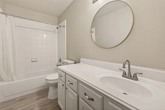 $1,900 | 19434 Brook Village Road, Houston, TX 77084