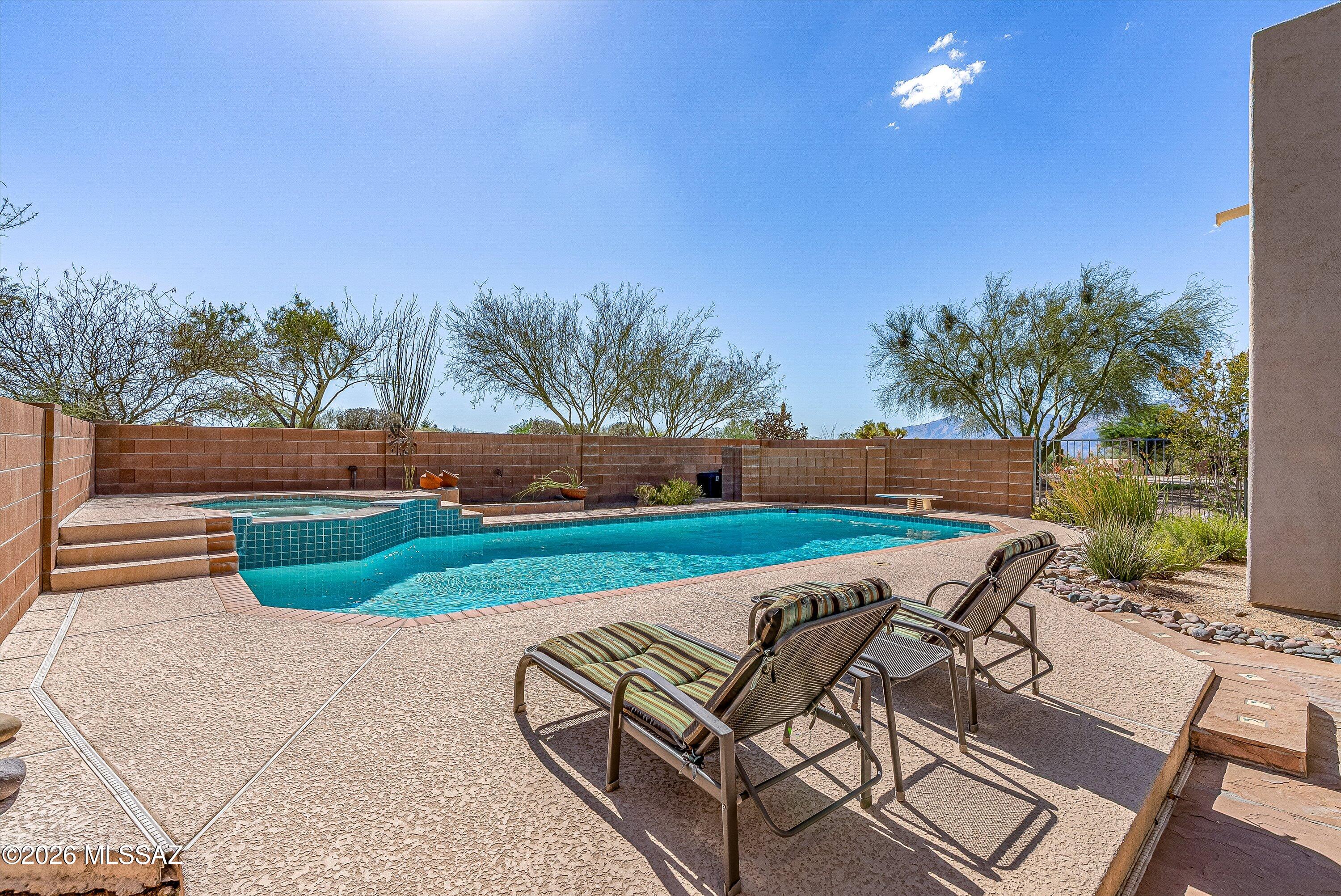 100 North Eastern Slope Loop Tucson, AZ 85748 - Photo 29 of 37 Take a dive into the refreshing pool or