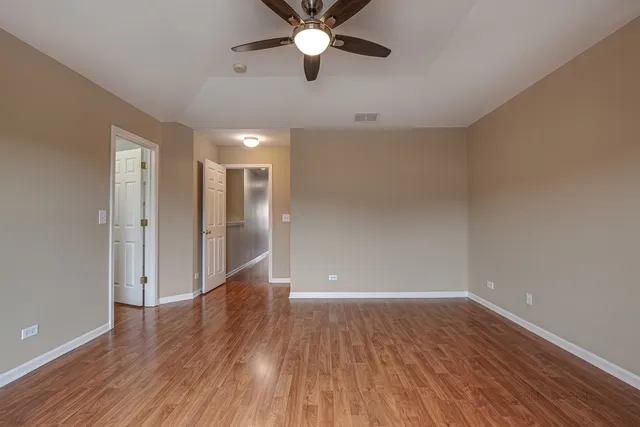 $3,400 | 1817 Crenshaw Circle, Vernon Hills, IL 60061