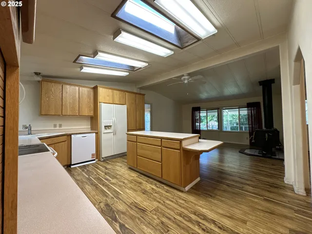 $225,000 | 128 Southwest Canton Street, John Day, OR 97845